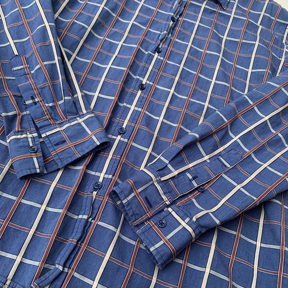 Balmain button up casual shirt size large - Picture 3 of 6